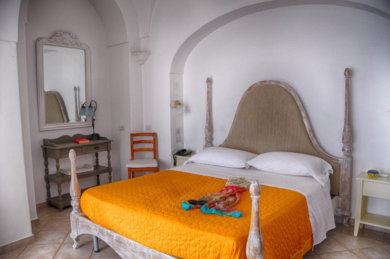 Hotel Dimora Fornillo Positano Luaran gambar