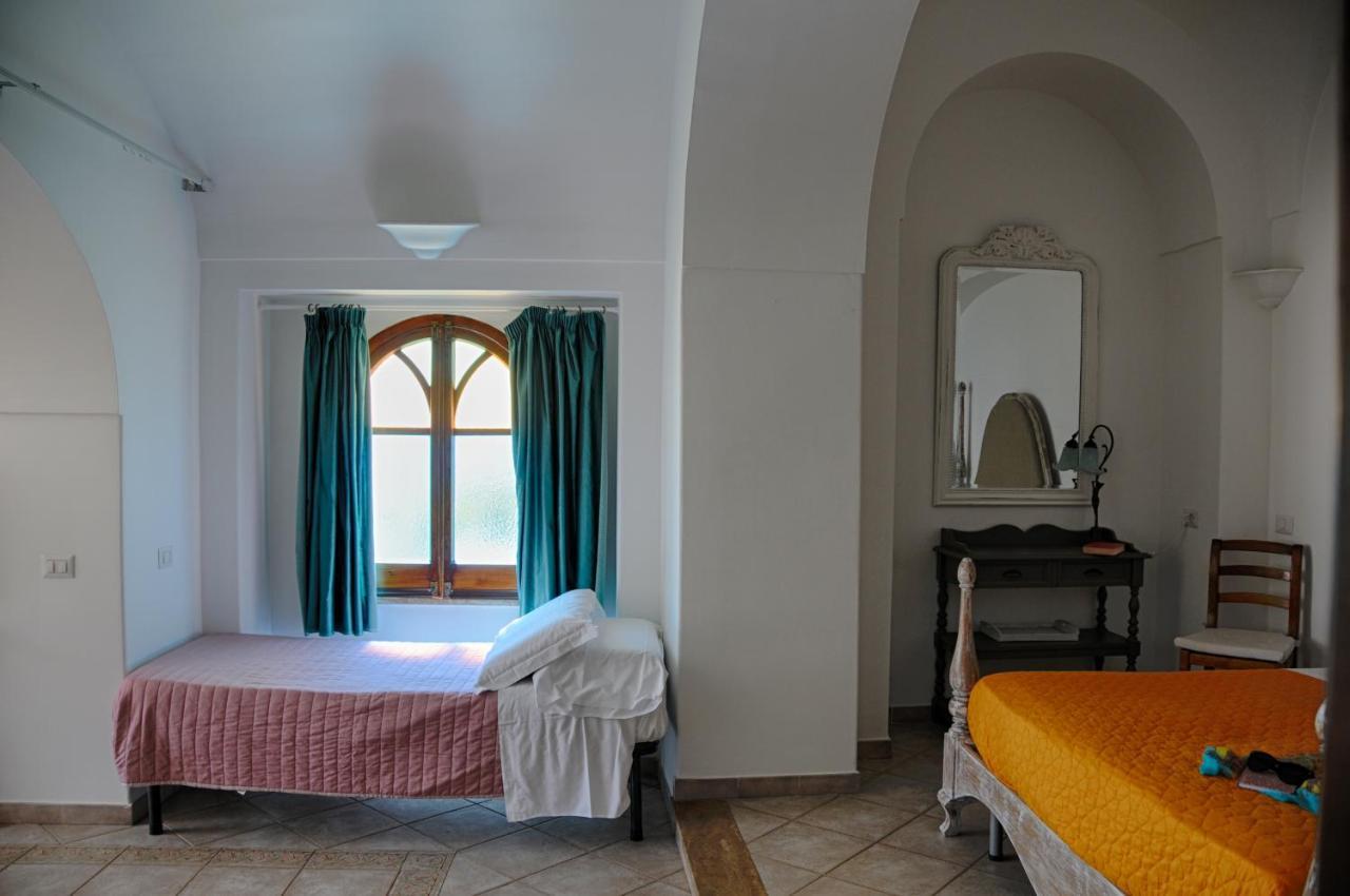 Hotel Dimora Fornillo Positano Luaran gambar