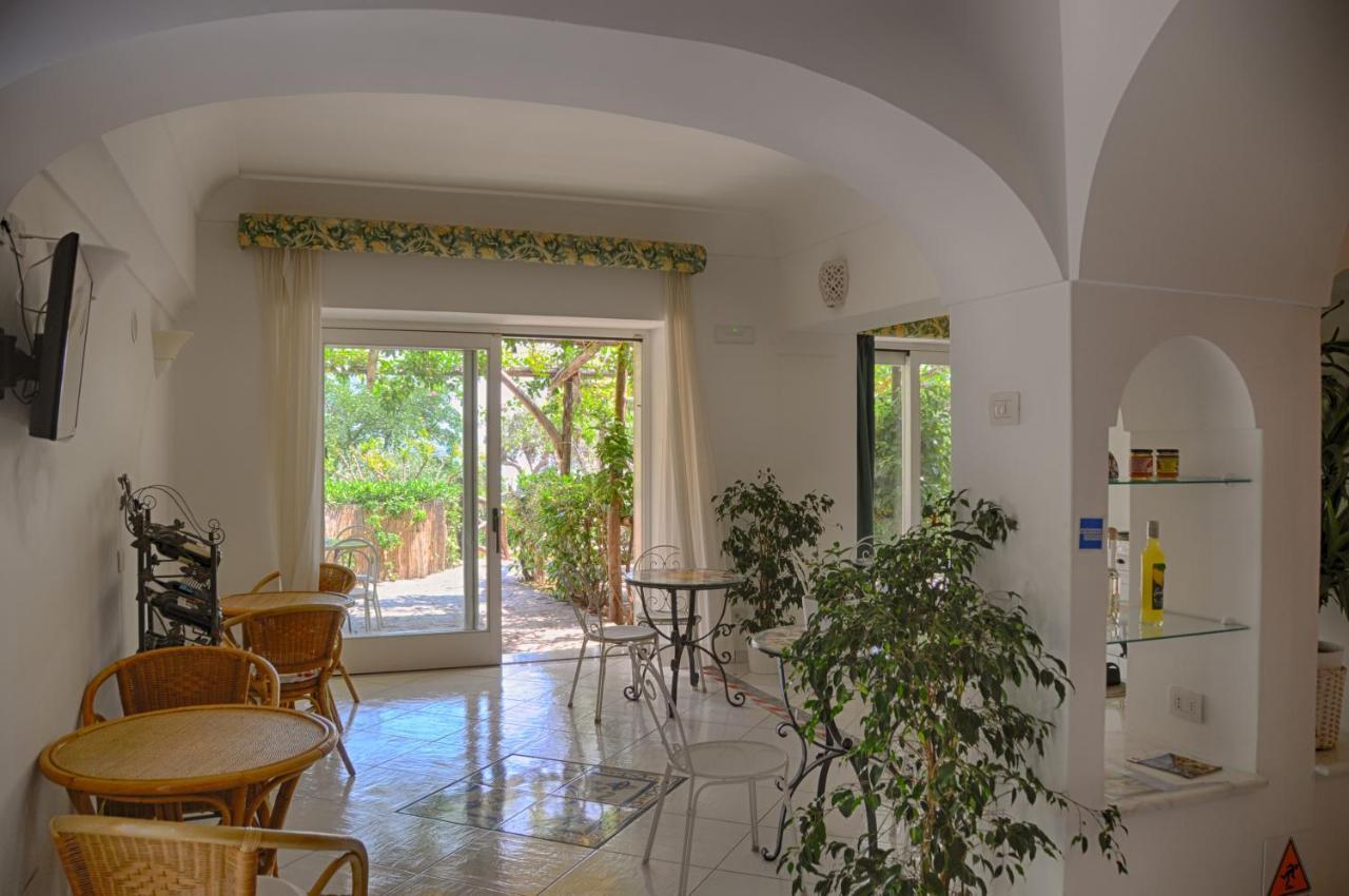 Hotel Dimora Fornillo Positano Luaran gambar