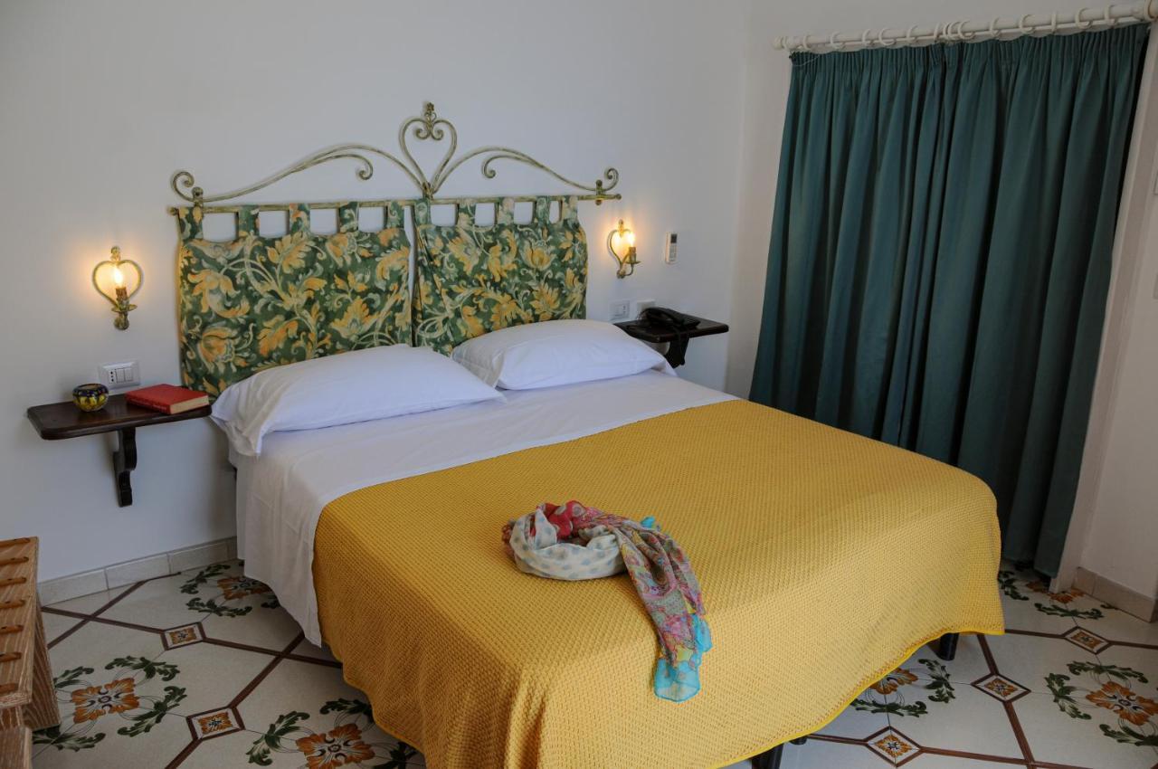 Hotel Dimora Fornillo Positano Luaran gambar