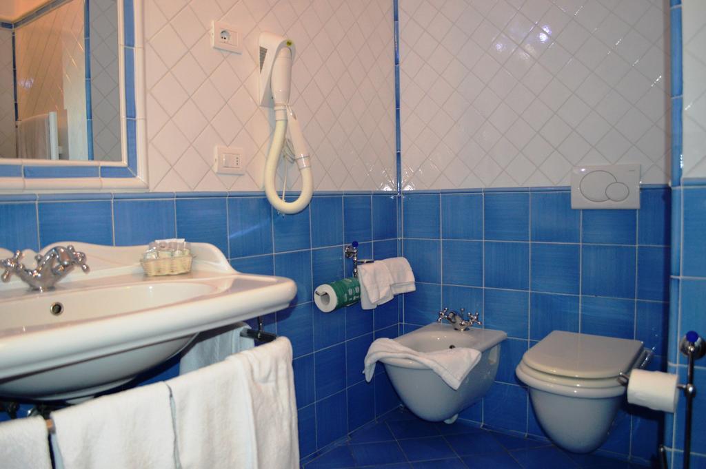Hotel Dimora Fornillo Positano Luaran gambar